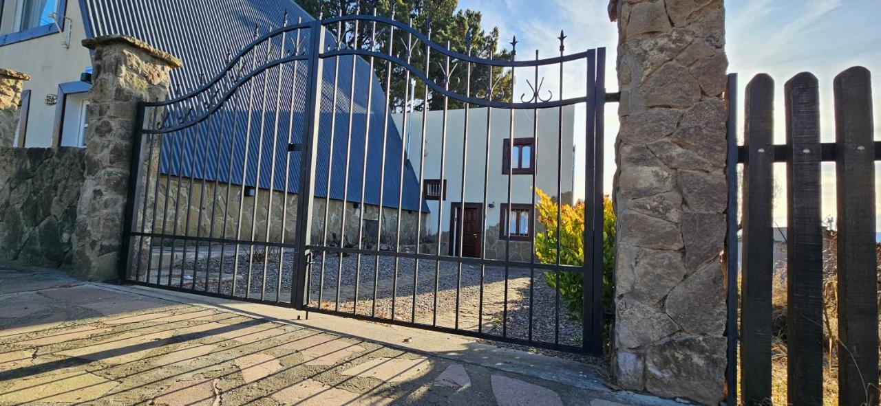 Willa La Alpina Dpto El Calafate Zewnętrze zdjęcie